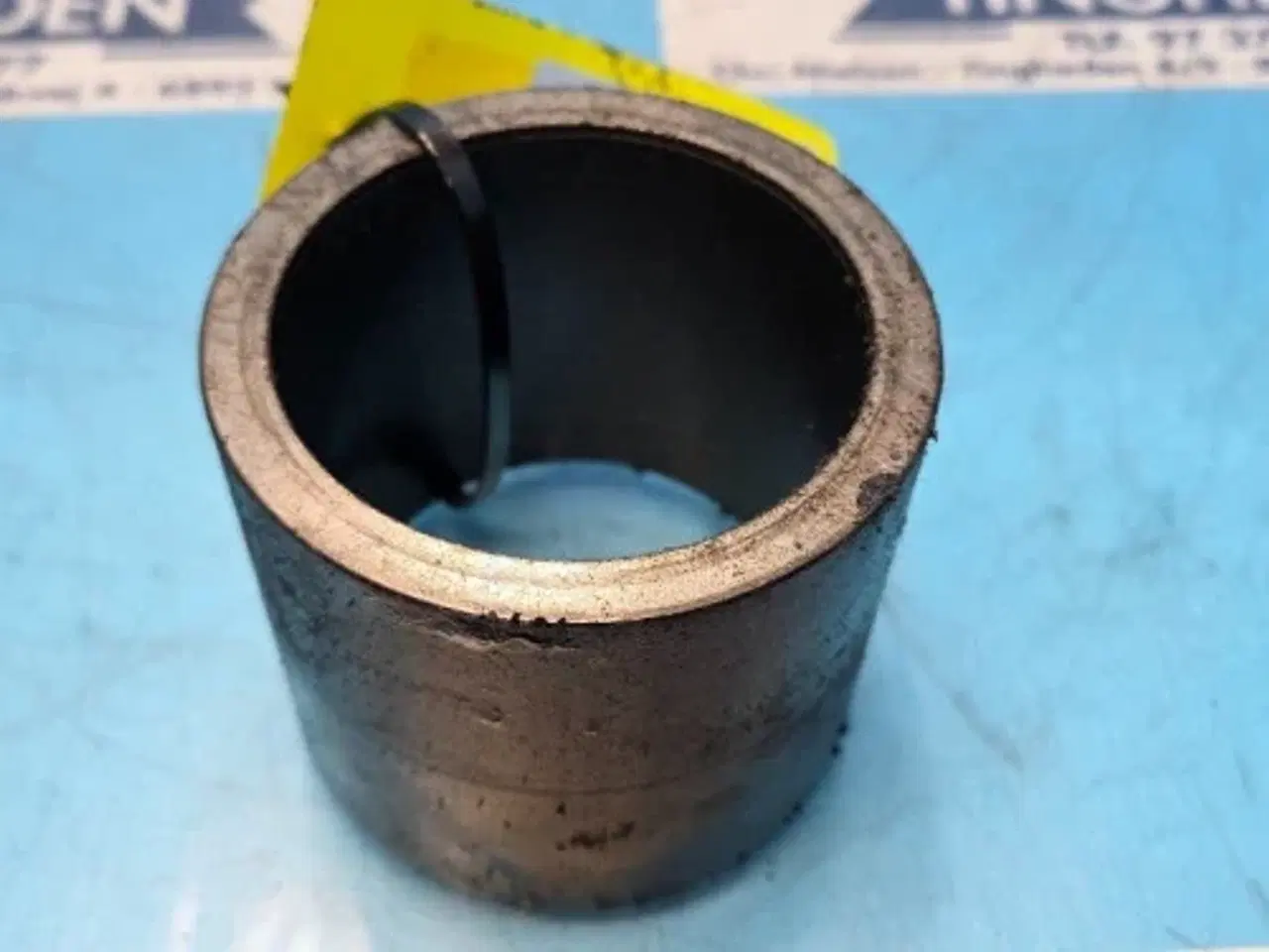 Billede 3 - Case 8010 Afstandsstykke 87280592