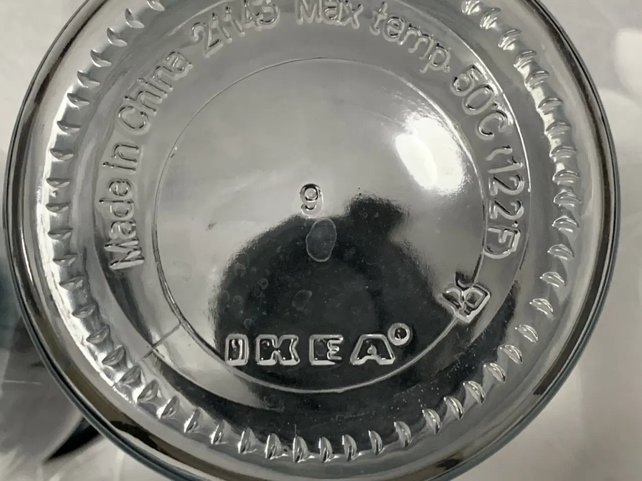 Billede 9 - IKEA glas karaffel med sort låg