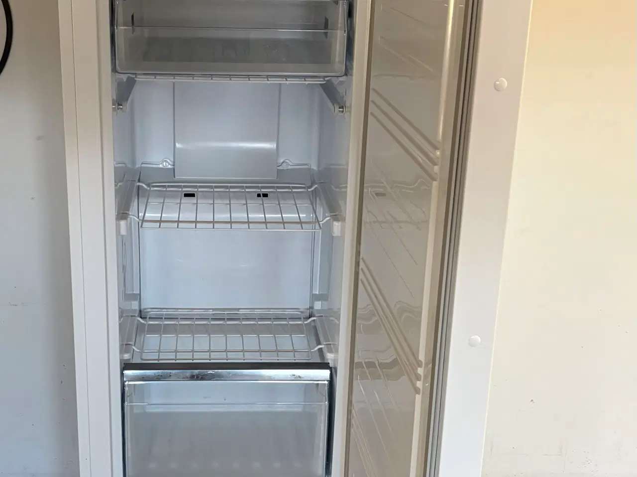 Billede 2 - Fryseskab 260 liter