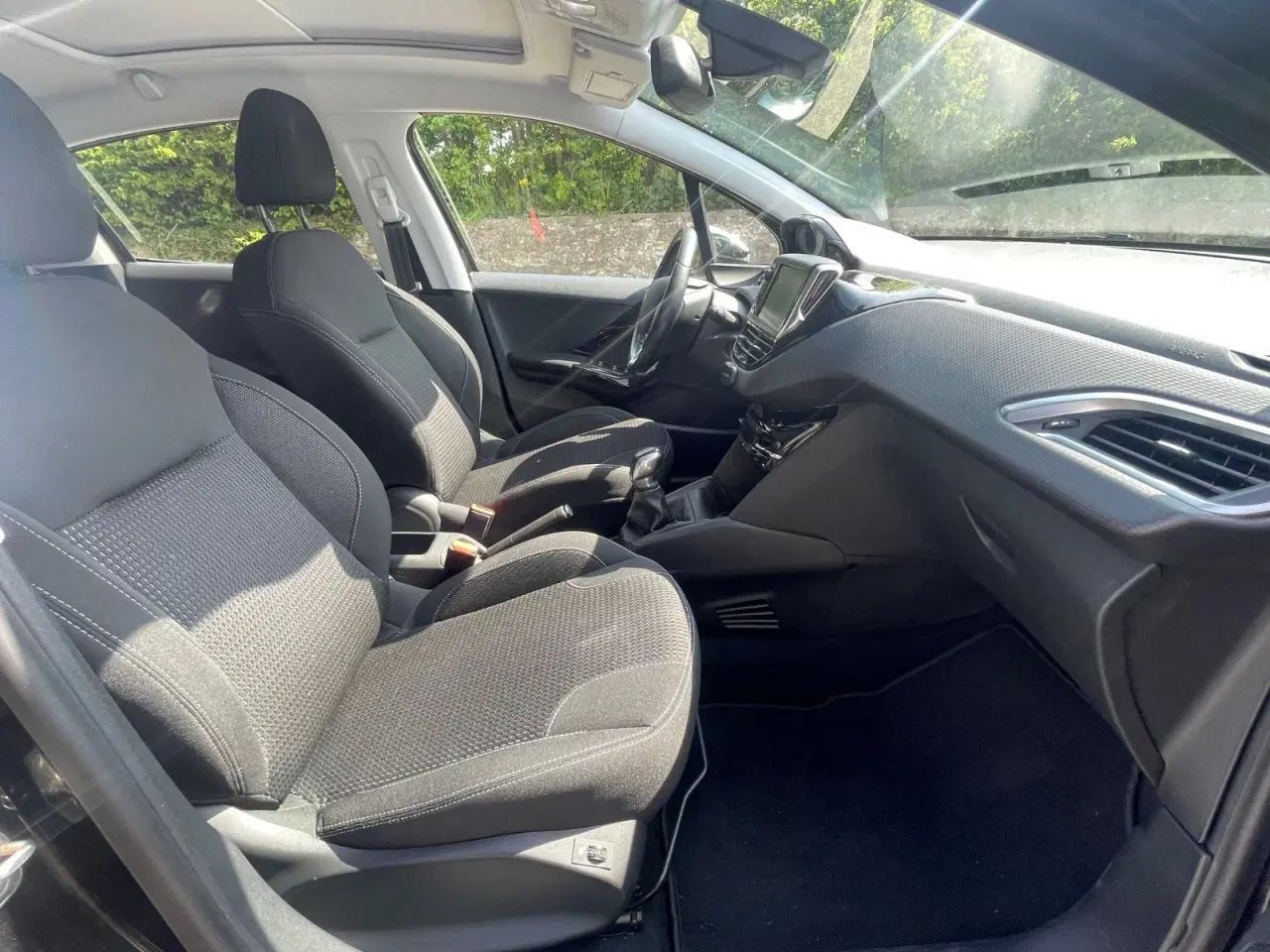 Billede 12 - Peugeot 208 1,6 BlueHDi 100 Allure Sky