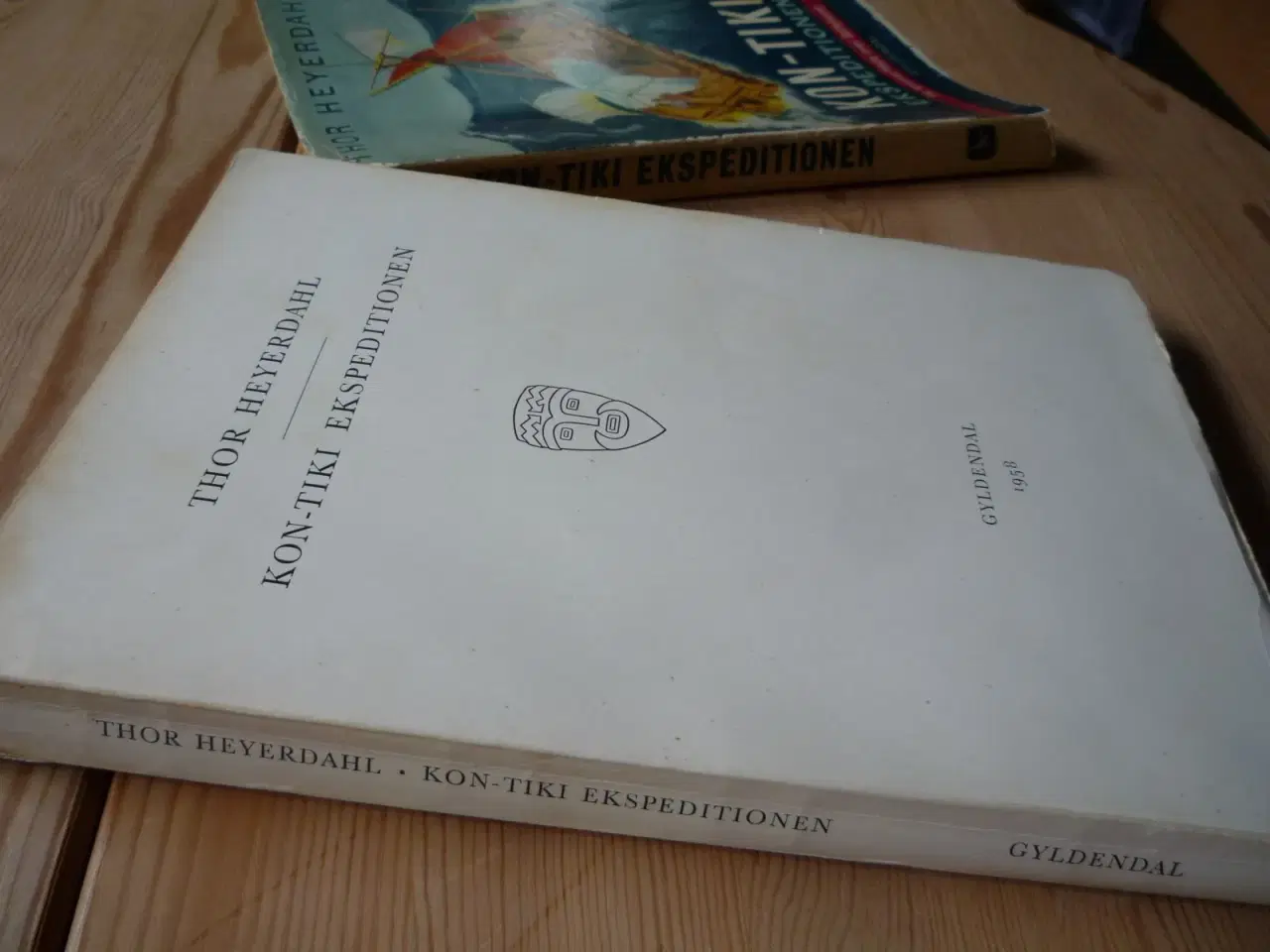 Billede 2 - Thor Heyerdahl, 2 bøger