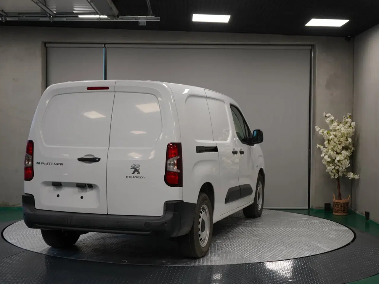 Billede 5 - 3 pers varebil - 136 HK – Automatgear – Ny 