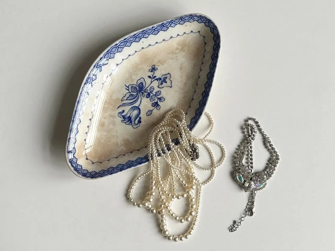 Billede 1 - Gustavsberg Regina, patineret fad