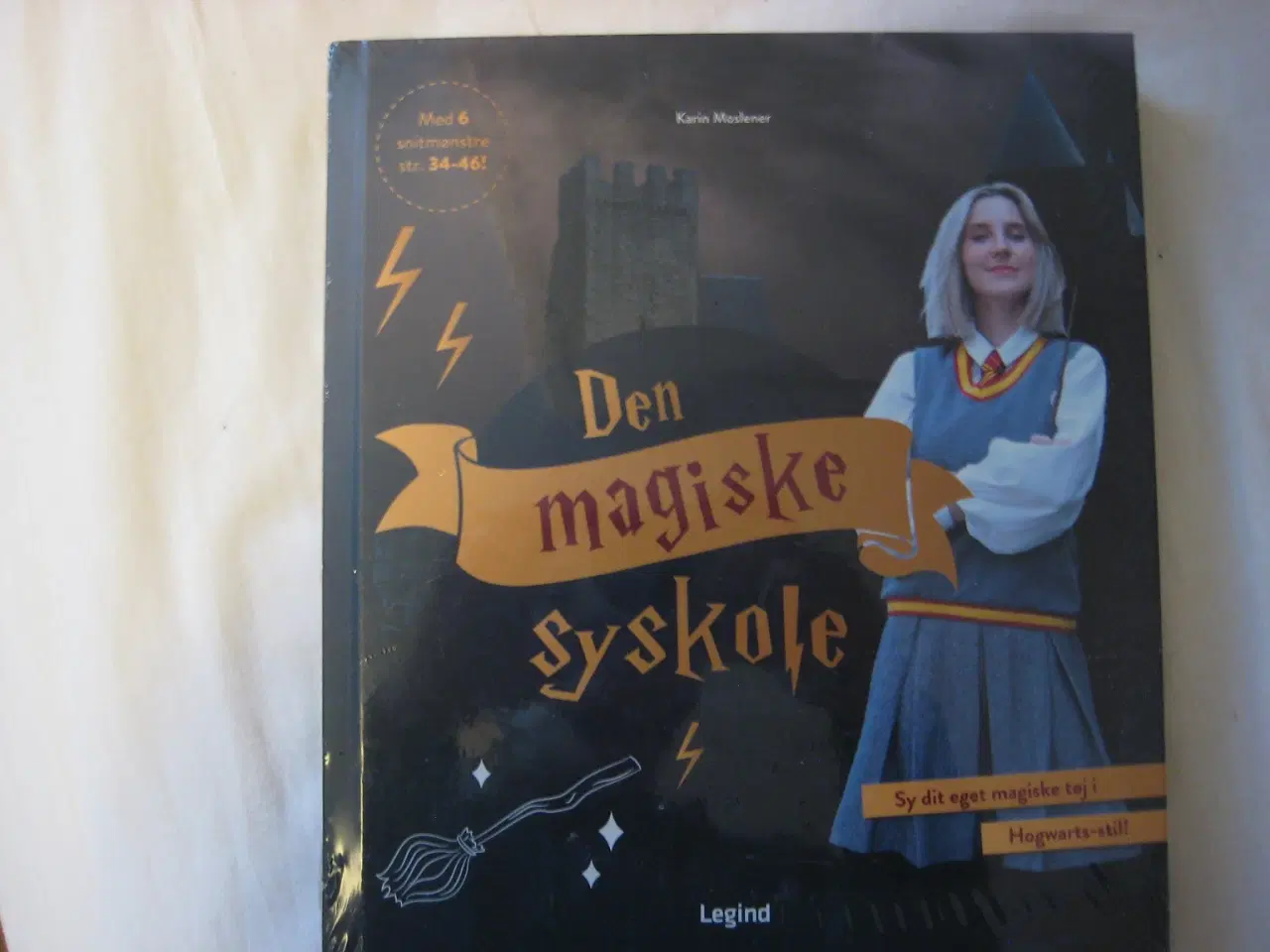 Billede 3 - Den magiske stikkebog & Den magiske syskole