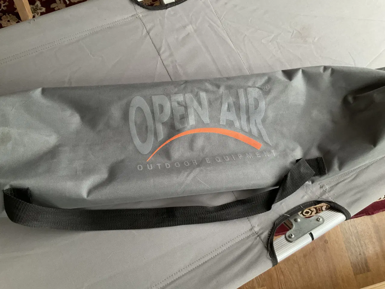 Billede 3 - Feltseng/festivalseng med opbevaringspose