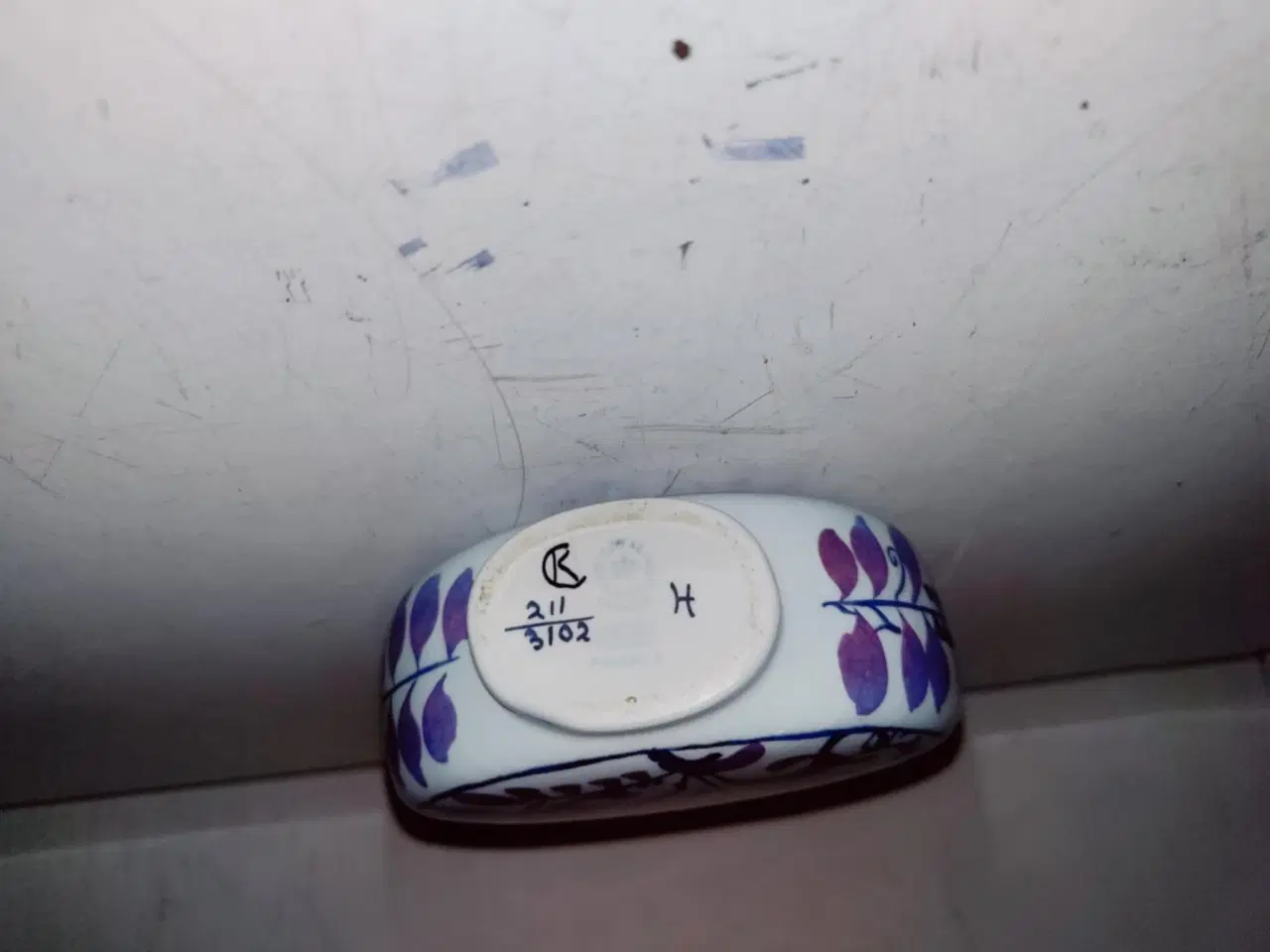 Billede 2 - super flot lille vase fra royale copenhagen