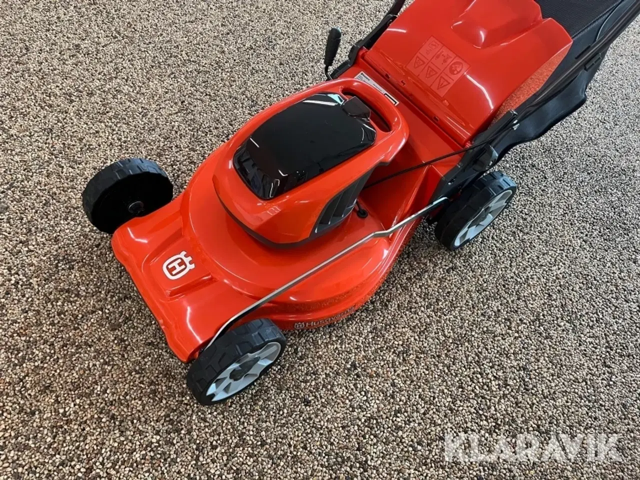 Billede 6 - Græsslåmaskine Husqvarna LC 142iS