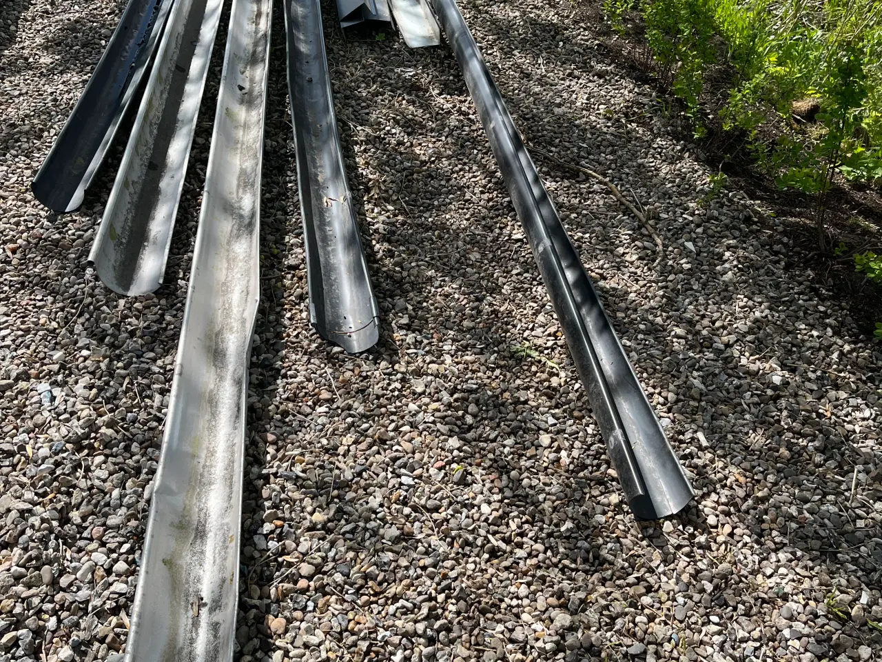 Billede 1 - Plastic- og ståltagrender sælges