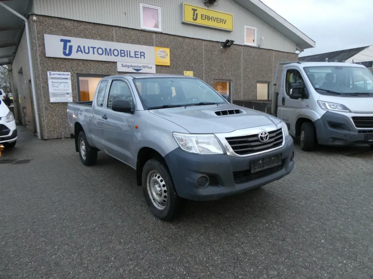 Billede 1 - Toyota HiLux 2,5 D-4D 144 Ex.Kab 4x4 T2