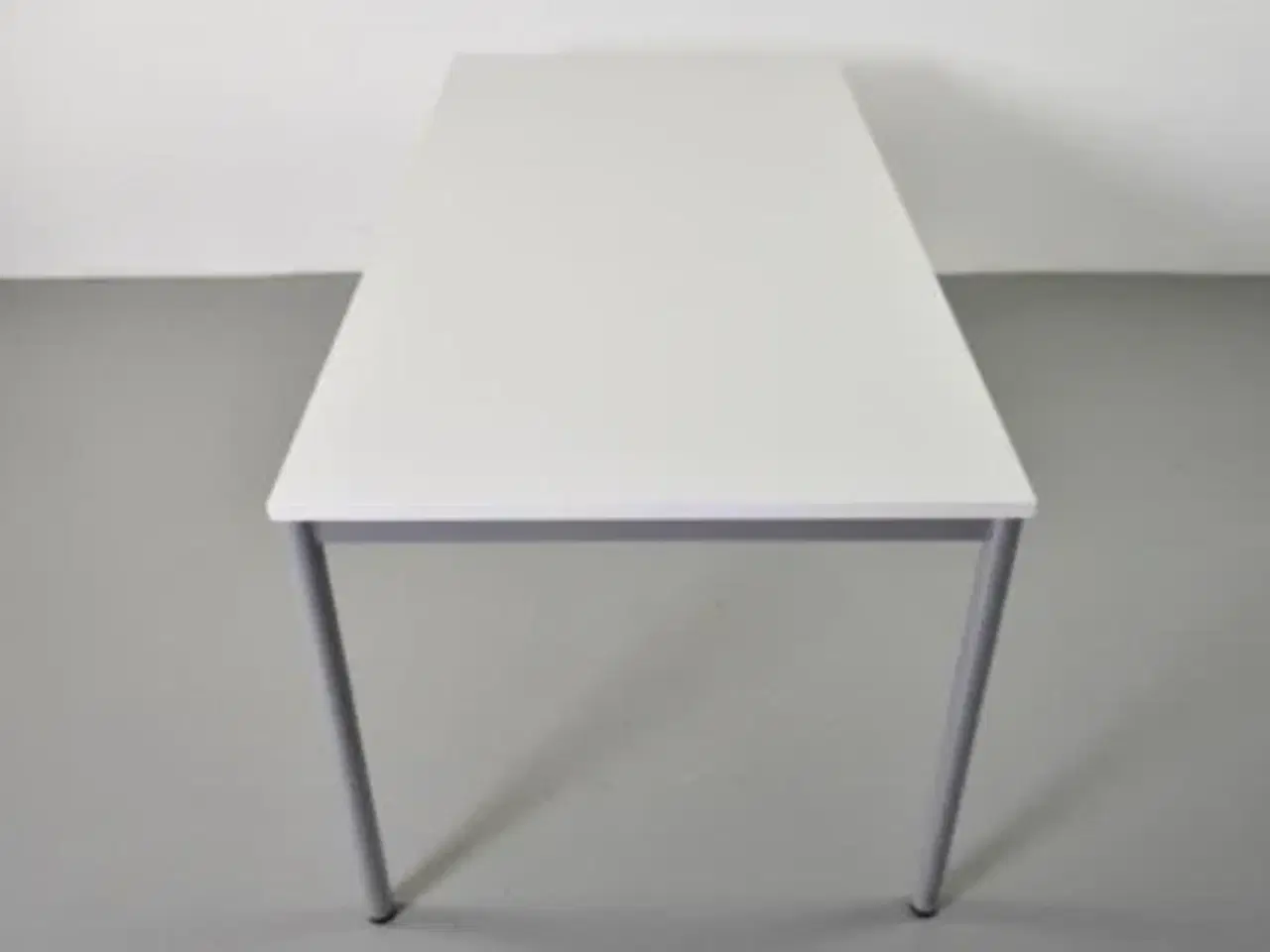 Billede 2 - Gate student bord med hvid plade og alufarvet metal stel