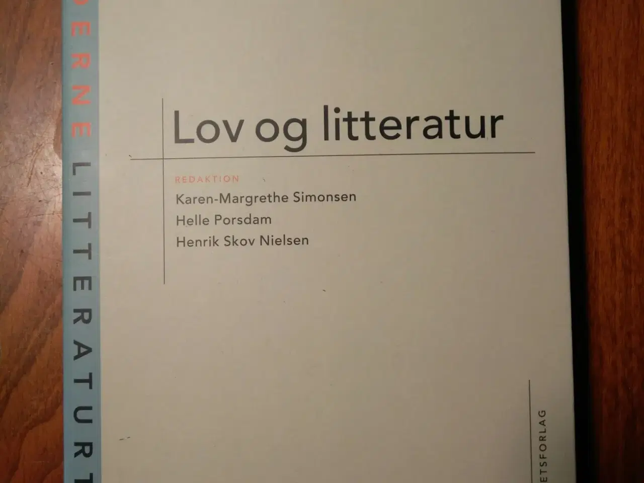 Billede 1 - Lov og Litteratur, litteraturteori