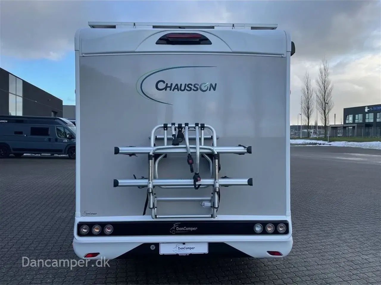 Billede 3 - 2024 - Chausson 660 Titanium ULTIMATE   UNDER KLARGØRING! Chausson 660 Titanium ULTIMATE, Elcykelholder, Lithiumbatterier, Induktionsplade, 3000W inverter