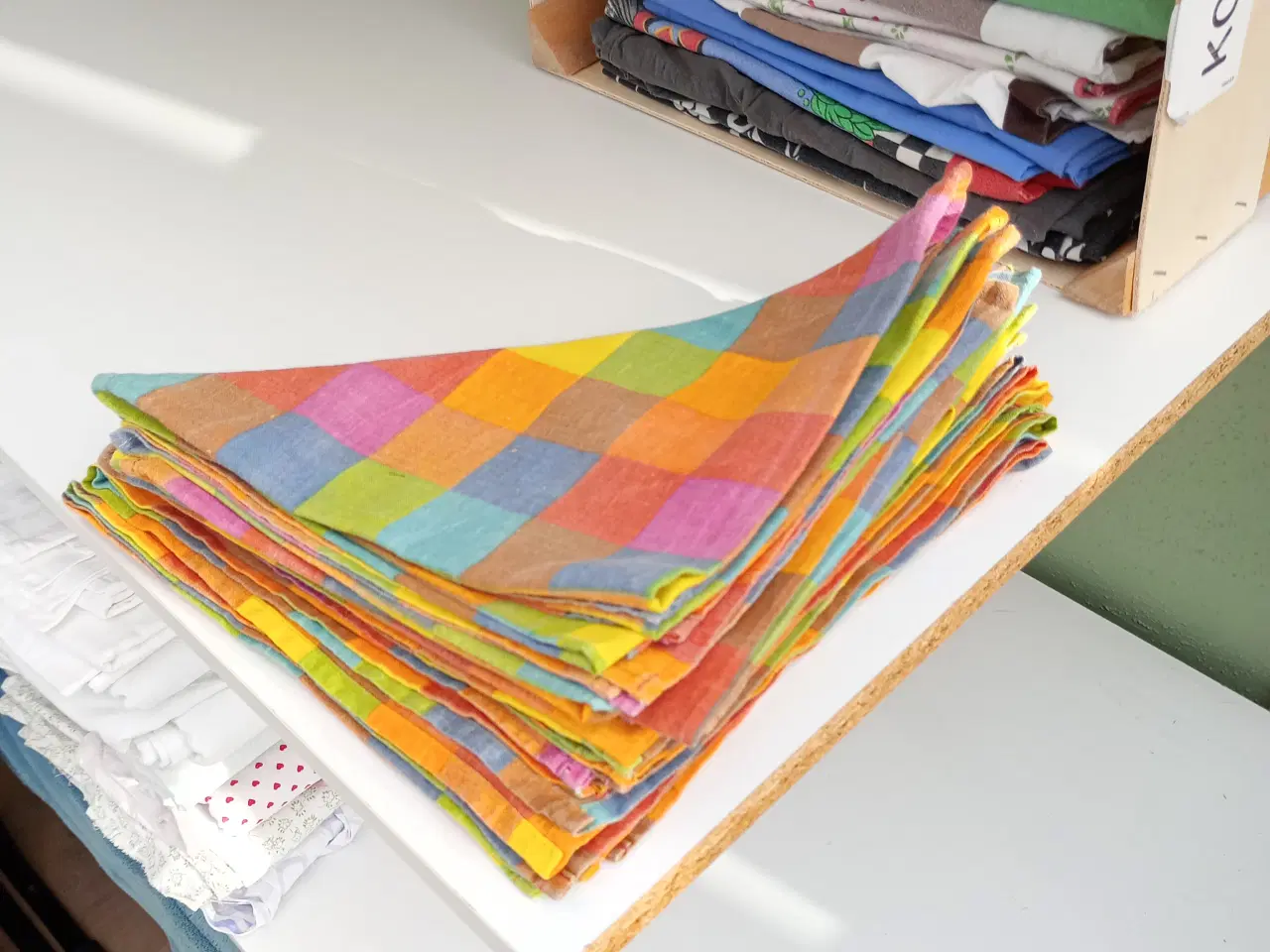 Billede 3 - Stof - kom og giv et bud