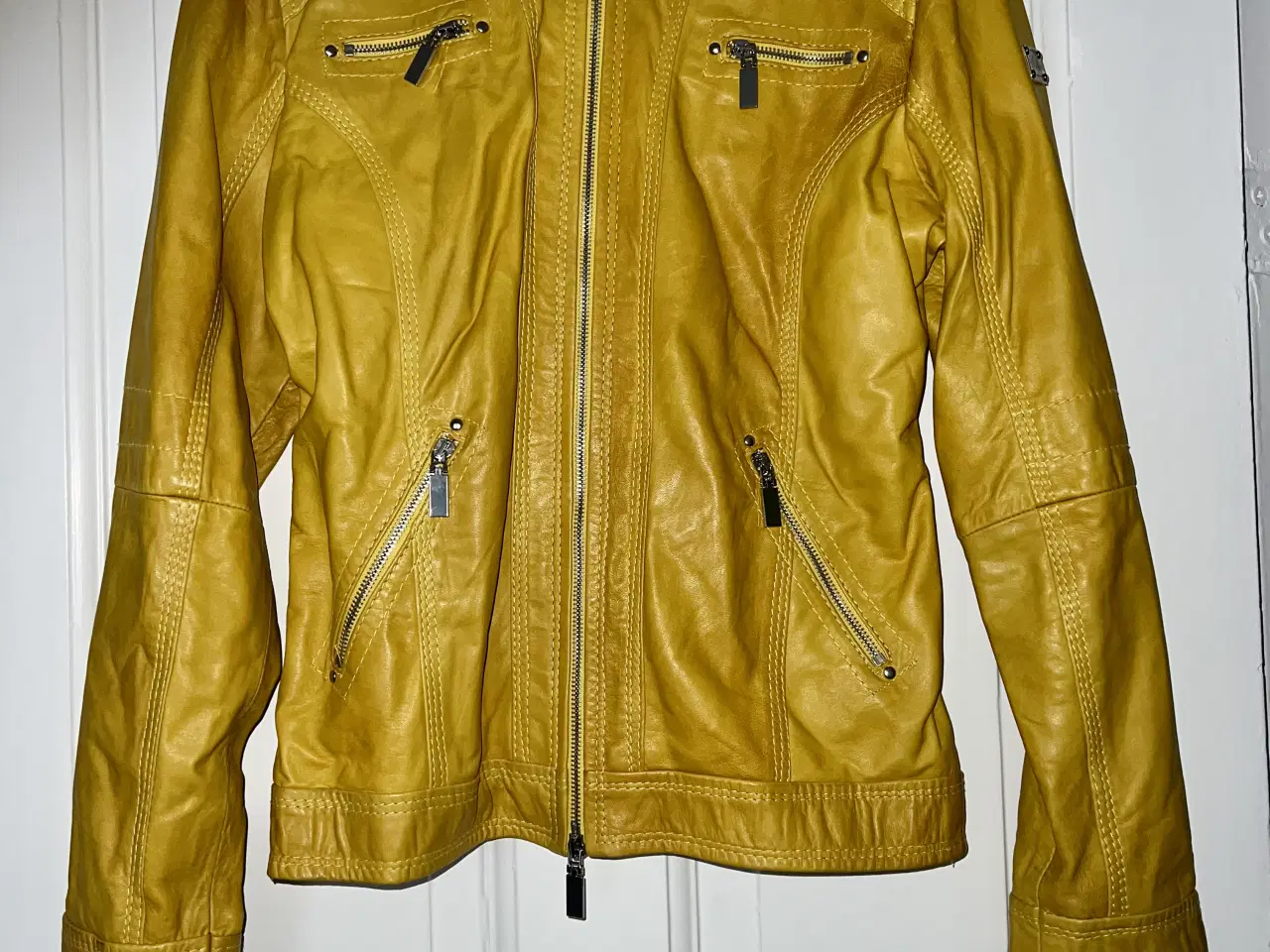 Billede 1 - Læder jakke