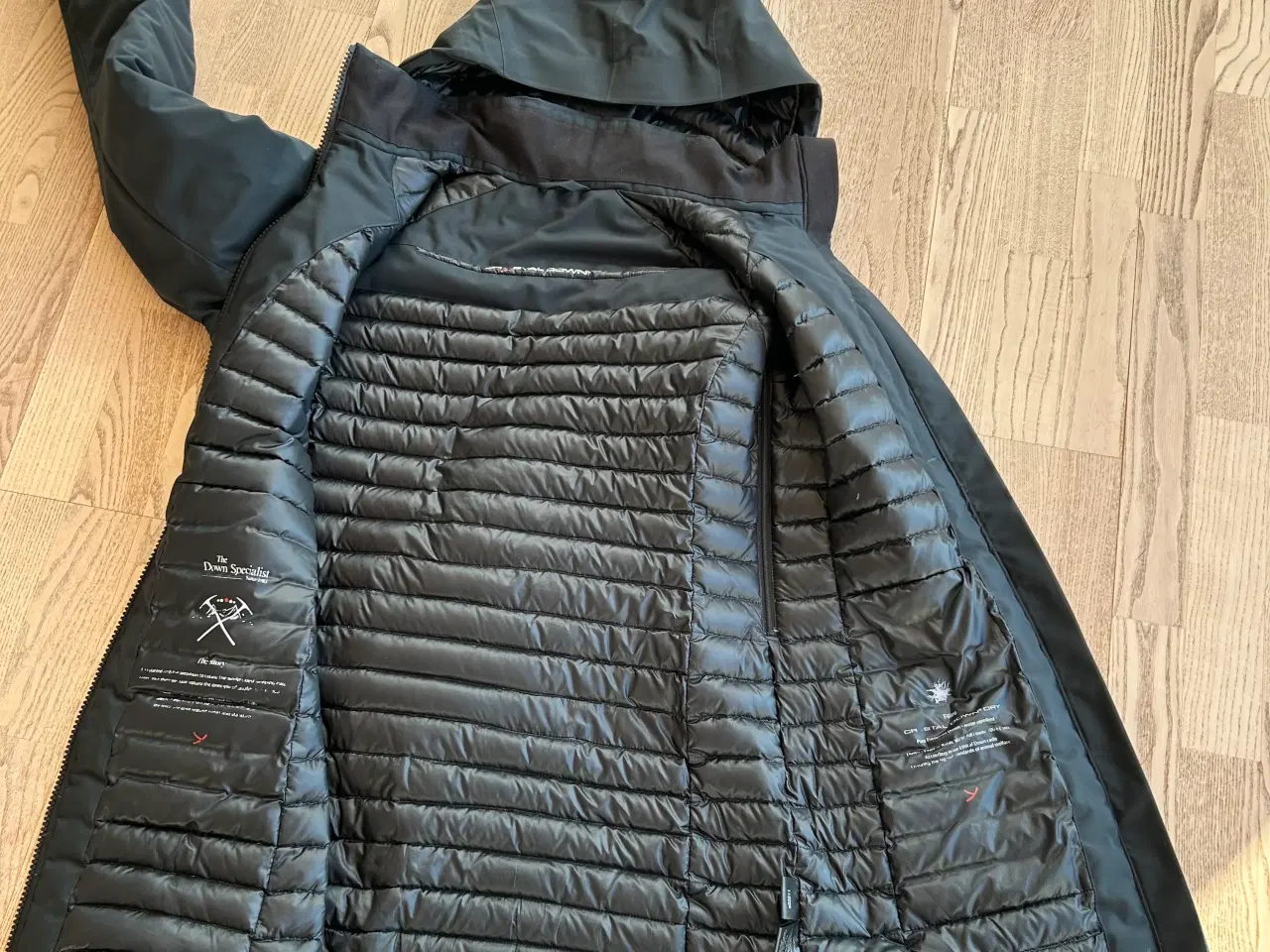 Billede 3 - Dunjakke Nordisk