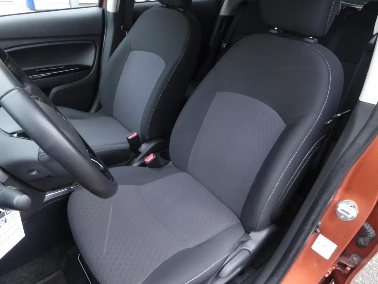 Billede 15 - Mitsubishi Space Star 1,2 Inlead