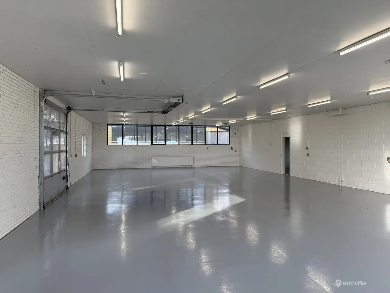 Billede 1 - Produktion/lagerlokale til leje på Industrivej 8. 5750 Ringe - Lige ud til Motorvejen