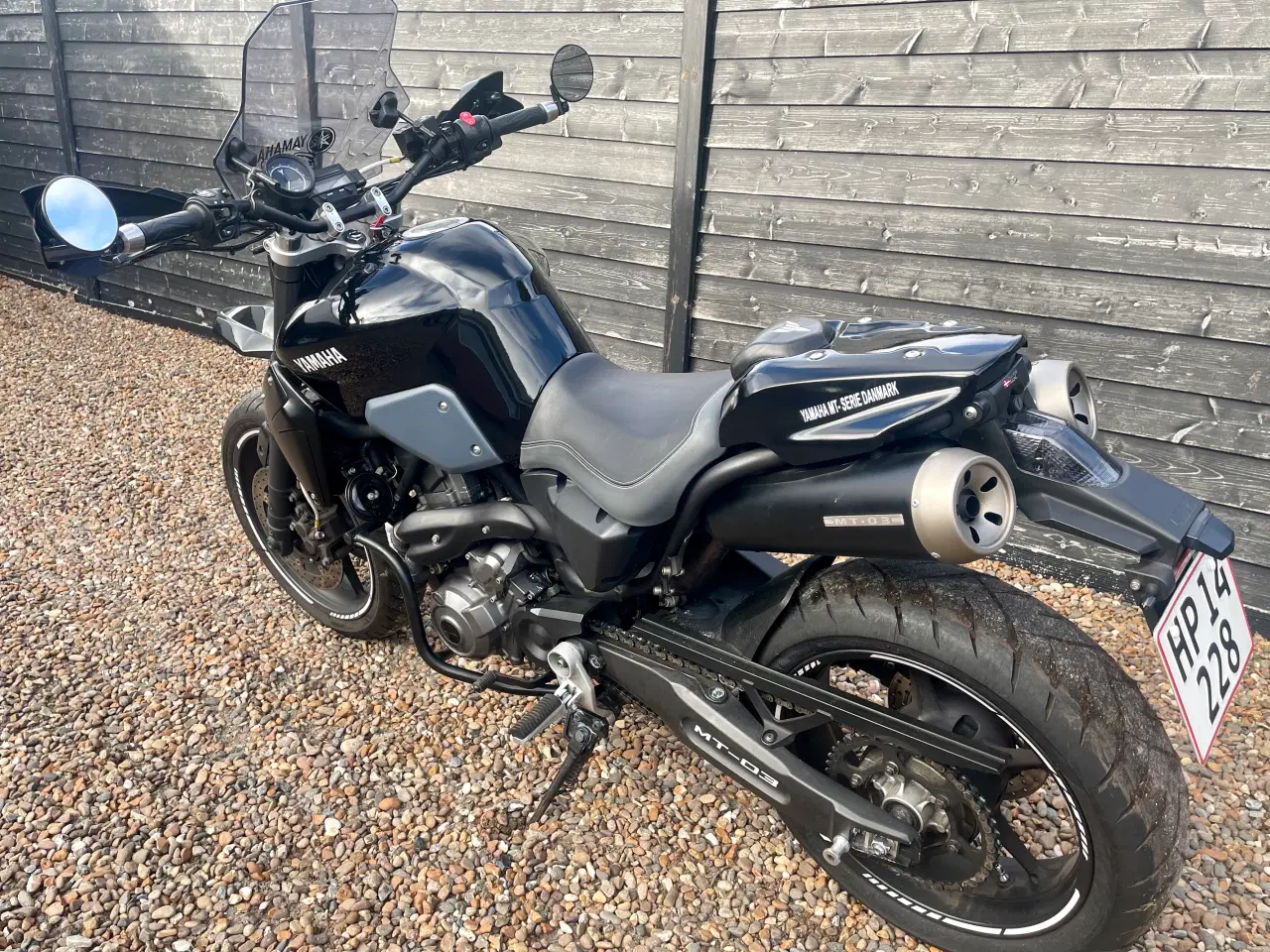 Billede 7 - Yamaha MT03. Nysynet med nr. plade.