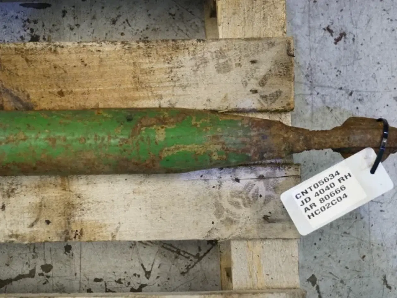 Billede 5 - John Deere 4040 R.H. Liftarm AR80666