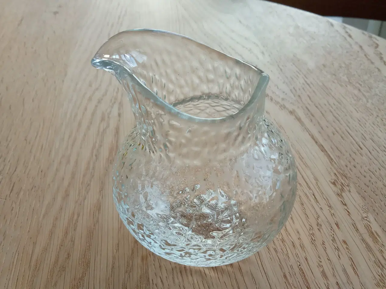 Billede 3 - Flødekande i nubret klar glas