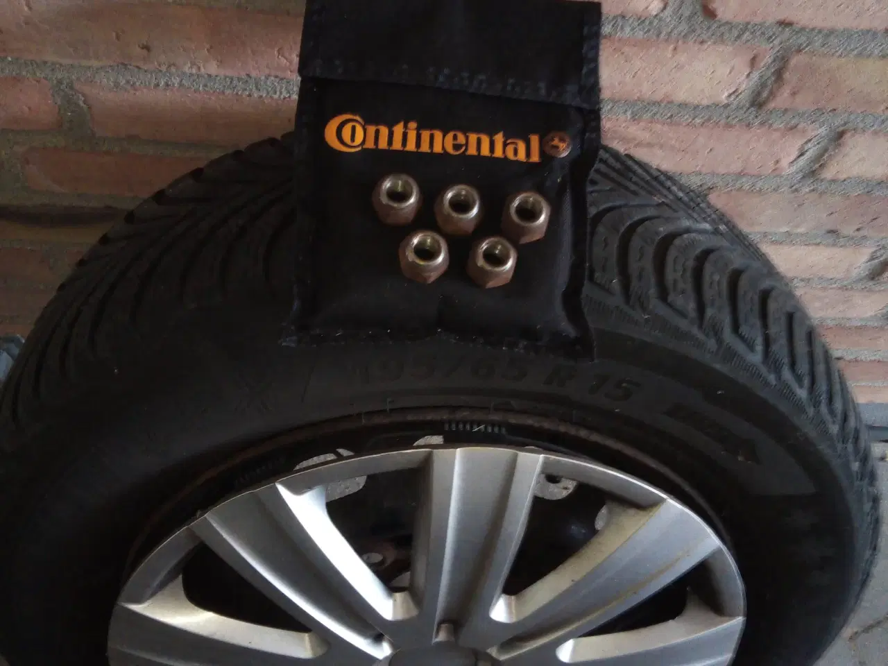 Billede 3 - Michelin Alpin vinterdæk på stålfælge