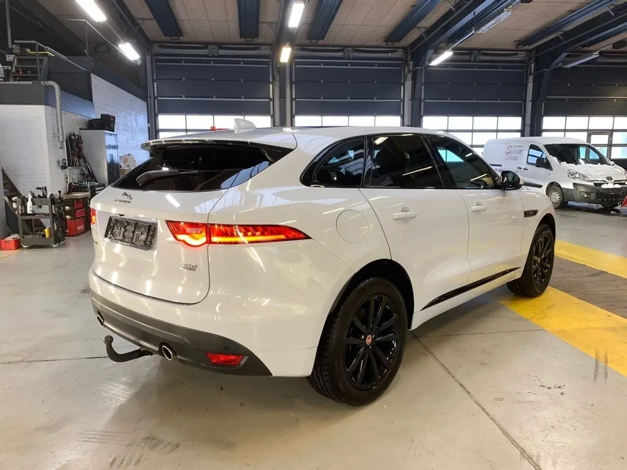 Billede 3 - Jaguar F-Pace 3,0 D300 R-Sport aut. AWD