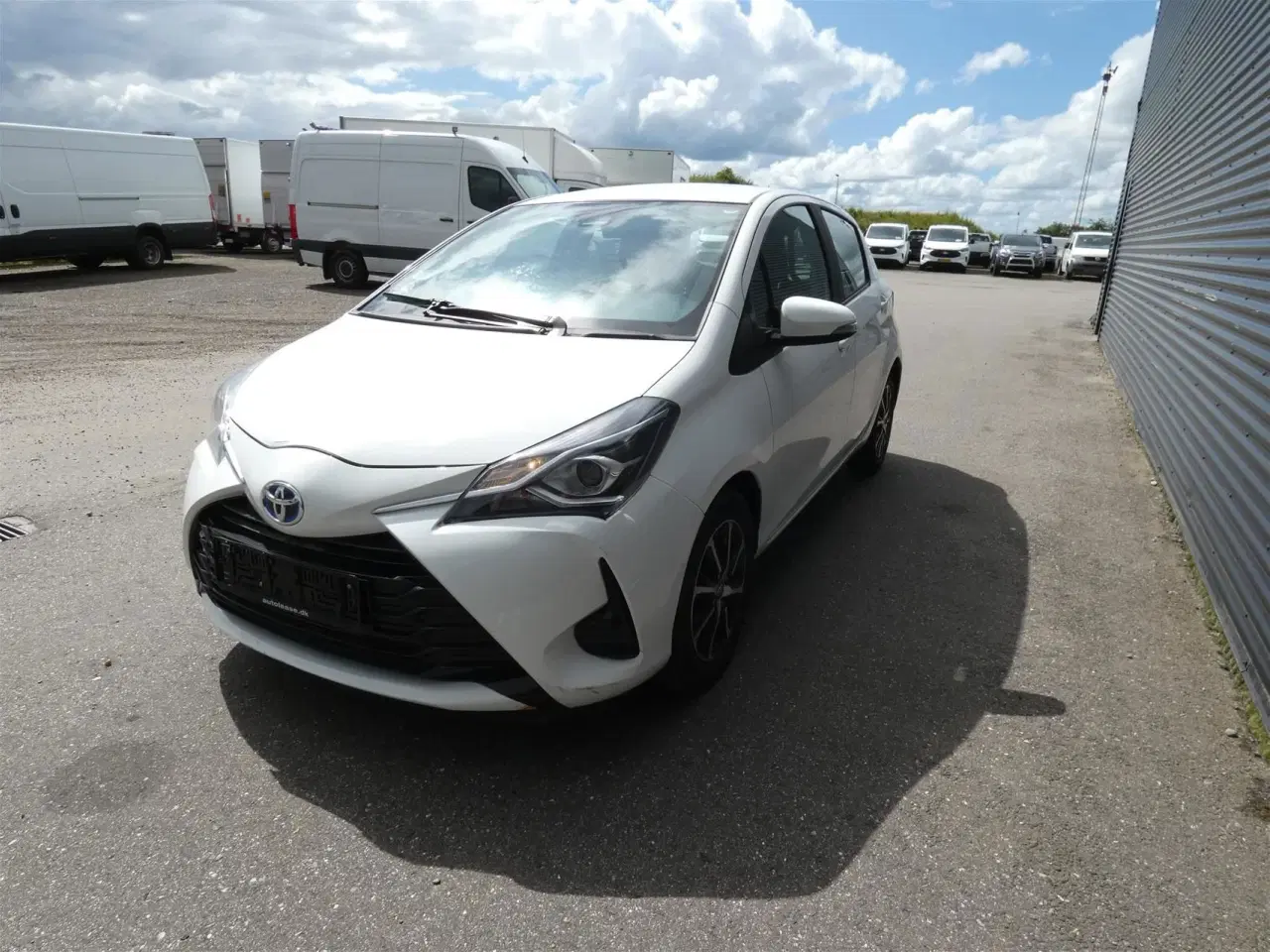 Billede 4 - Toyota Yaris 1,5 Hybrid H2 E-CVT 100HK 5d Trinl. Gear