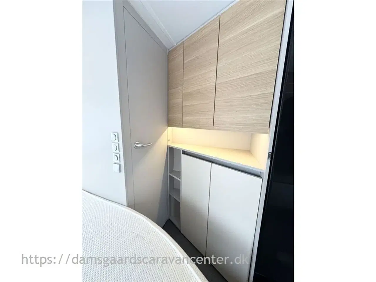 Billede 15 - 2022 - Adria Adora 613 PK Teen   Dobbeltseng-Køjer-Gulvtemp.-Aircon-Telt