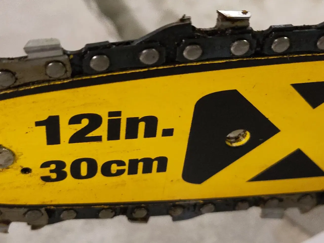 Billede 4 - El-motorsav Dewalt DCM565