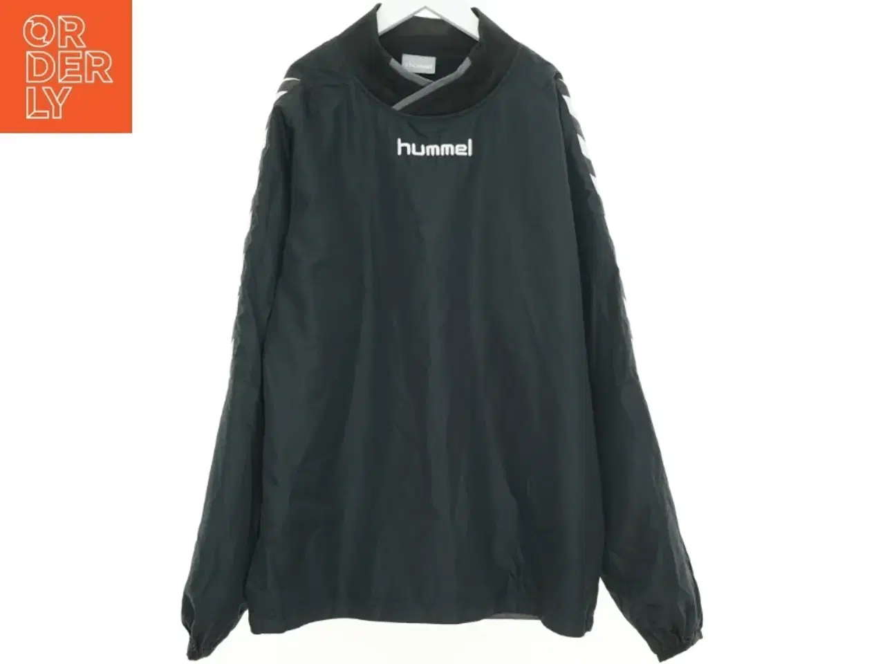 Billede 1 - Fodbold vindjakke fra Hummel (str. 176 cm)