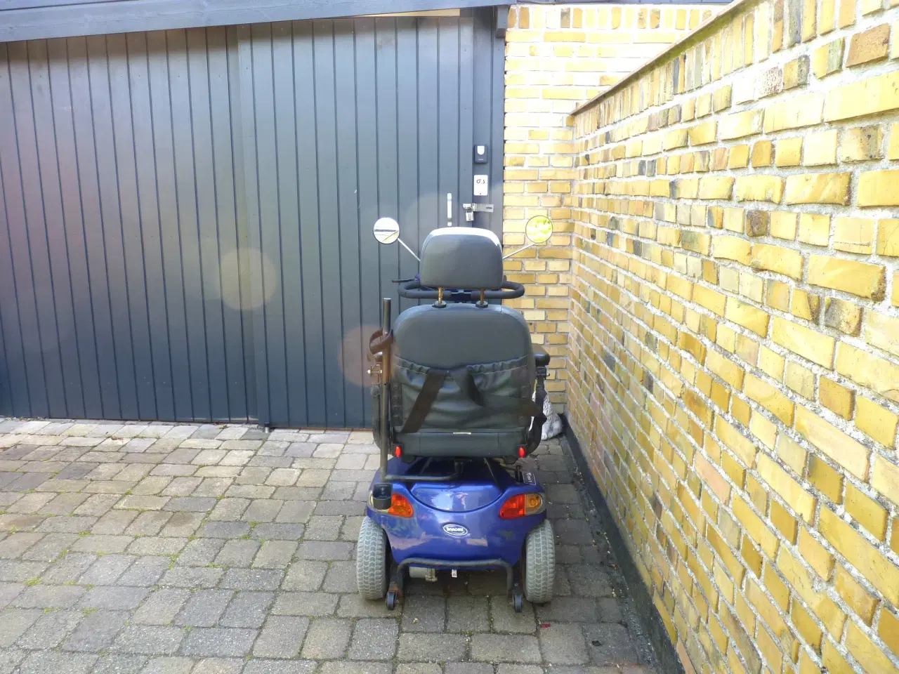Billede 3 - El scooter Invacare med gode batterier.