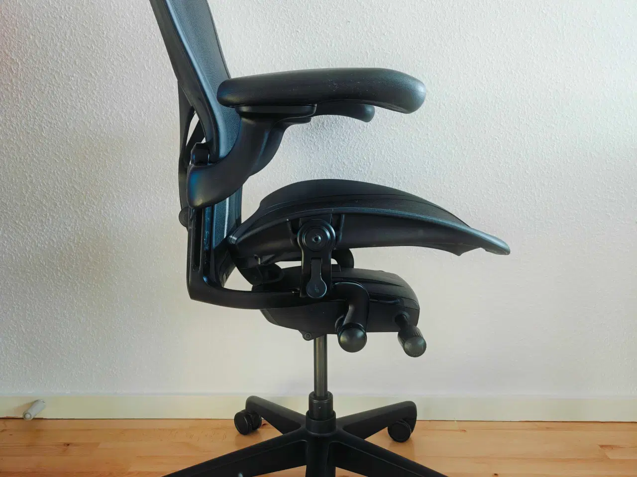 Billede 5 - Herman Miller Aeron Remastered størrelse C 