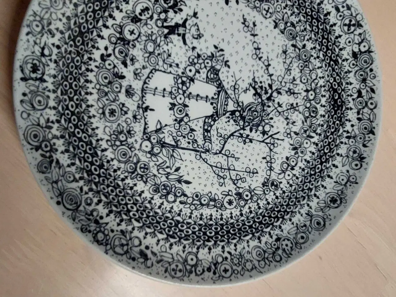 Billede 1 - Årstids tallerkener. 