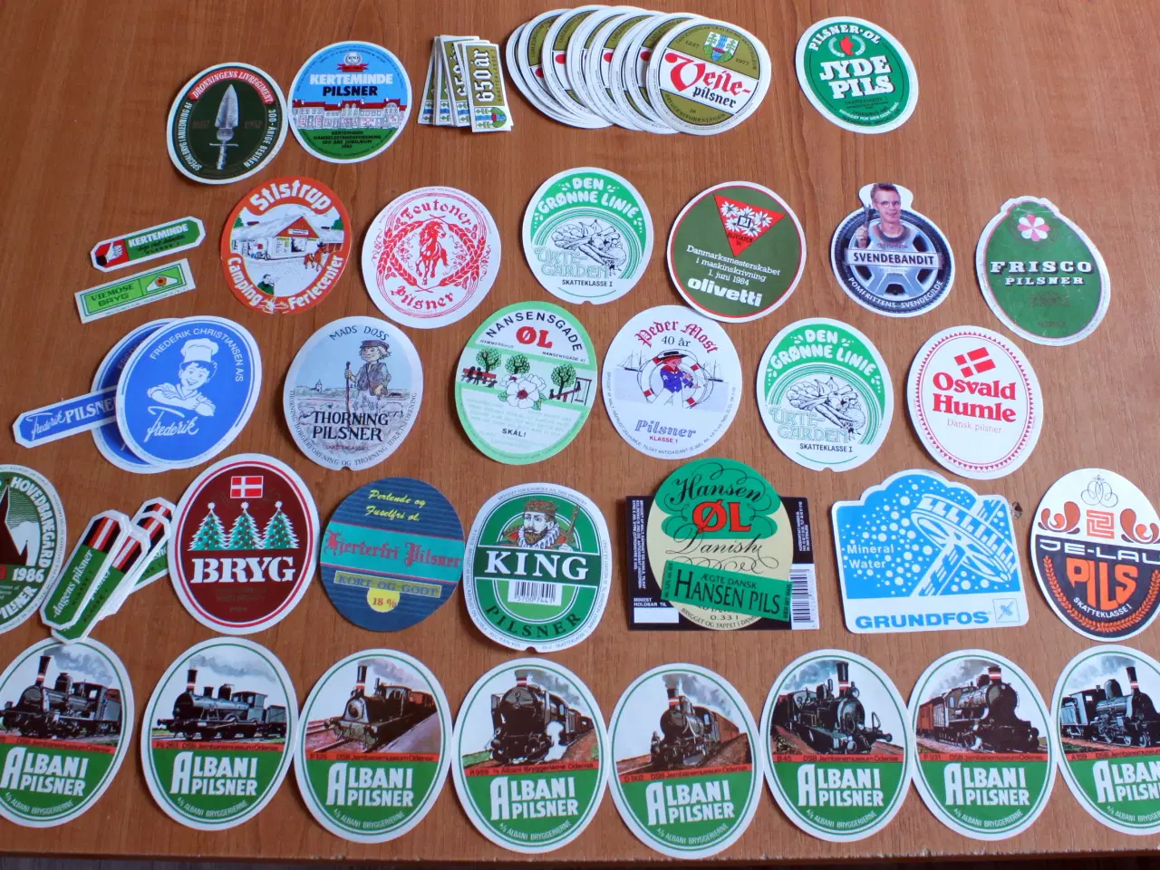 Billede 1 - Øletiketter. Albani