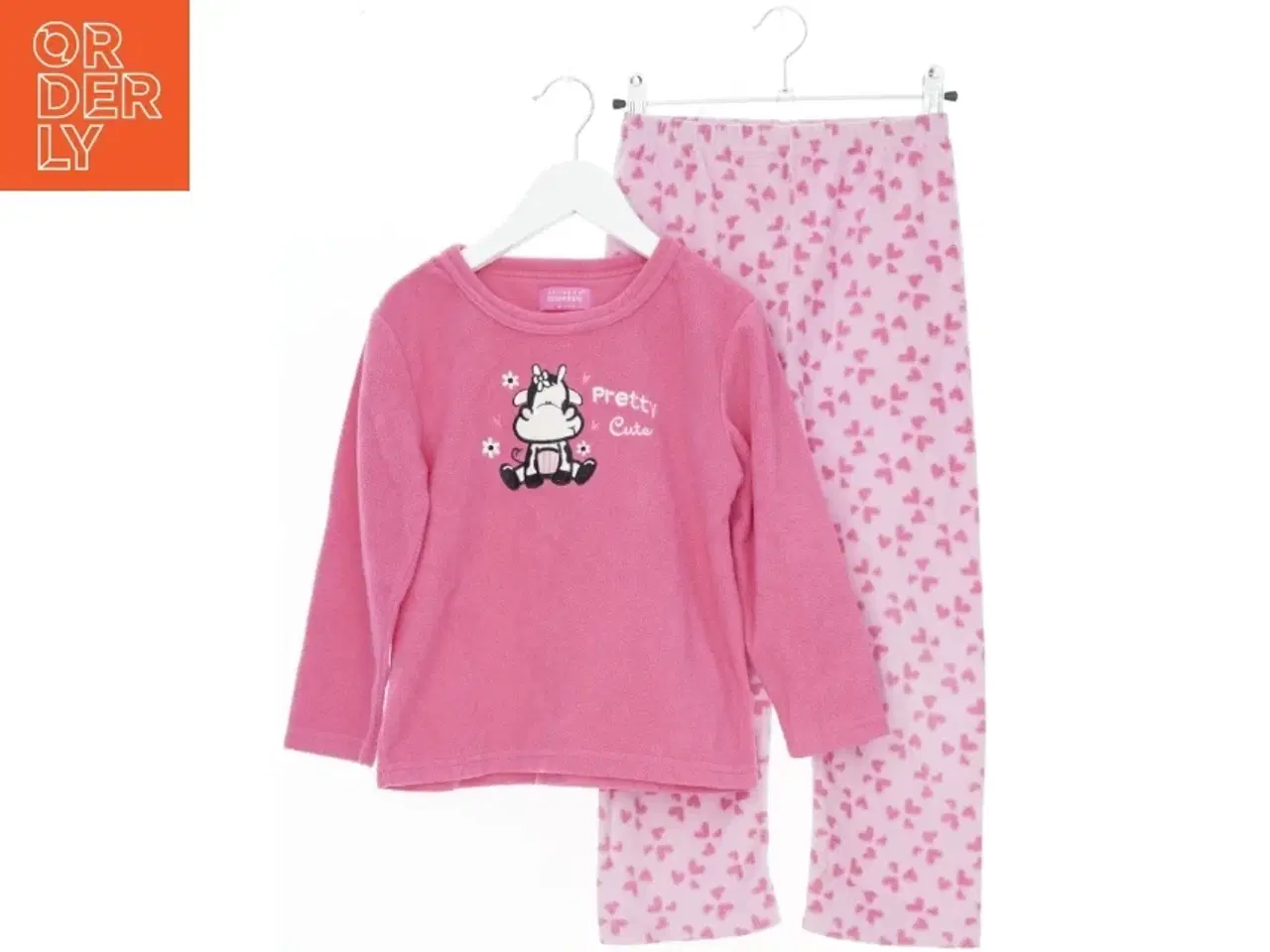 Billede 1 - Børne pyjamassæt i pink fra Primark (str. 116)