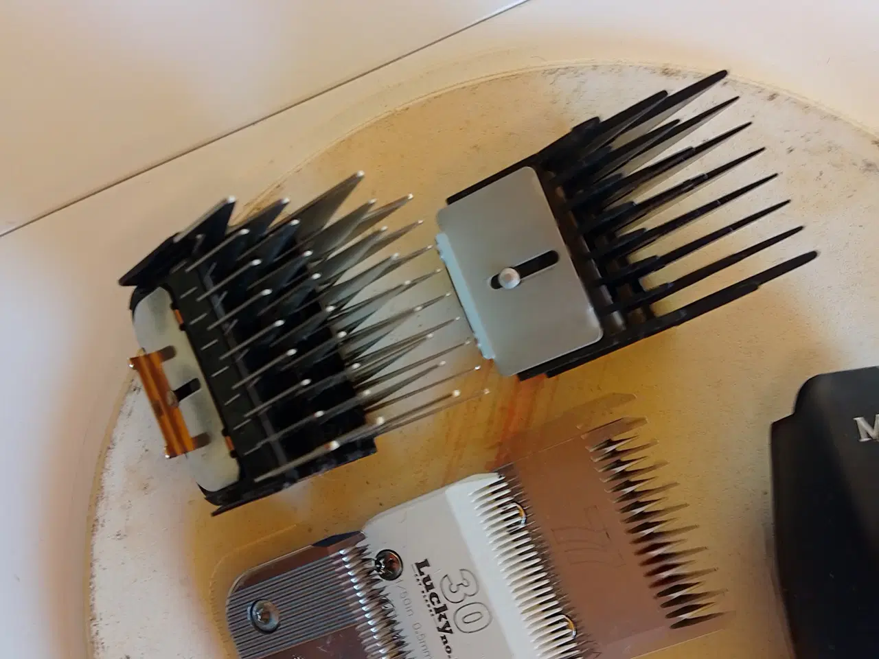 Billede 2 - diverse ting til pels pleje