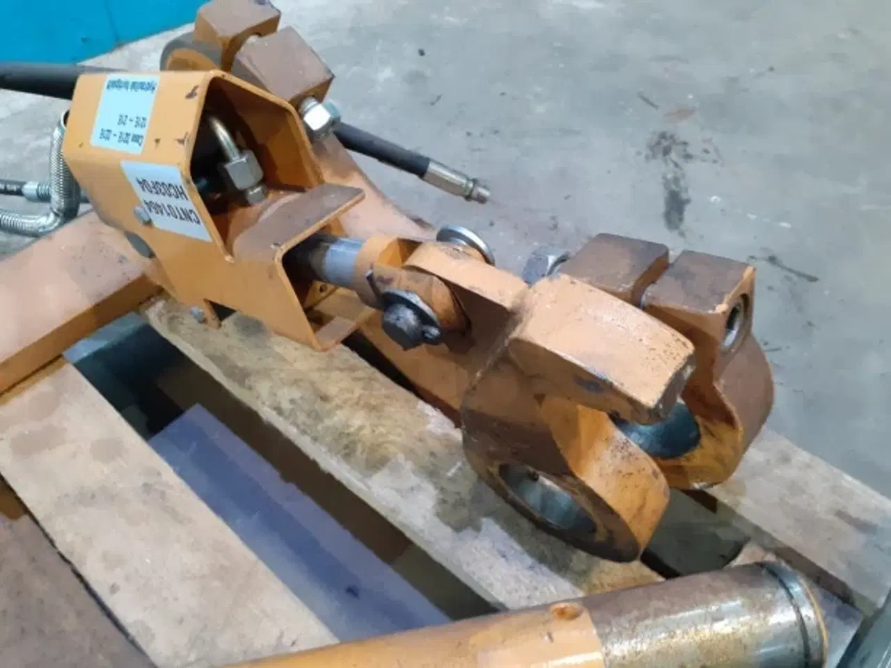 Billede 12 - Case 321E Hydraulisk hurtigskift