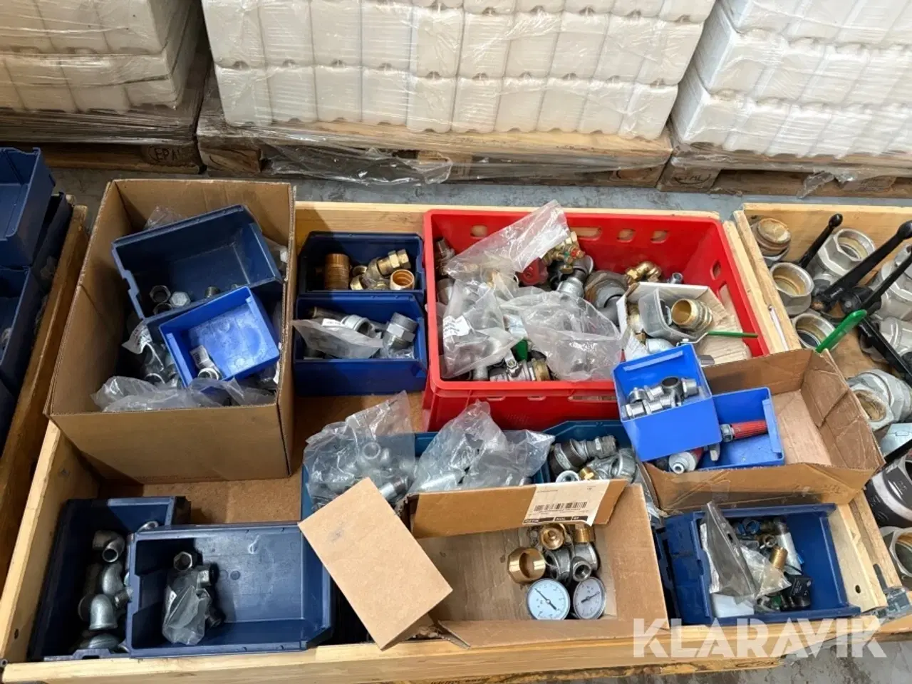 Billede 8 - Stort lot, vvs-komponenter - 9 paller
