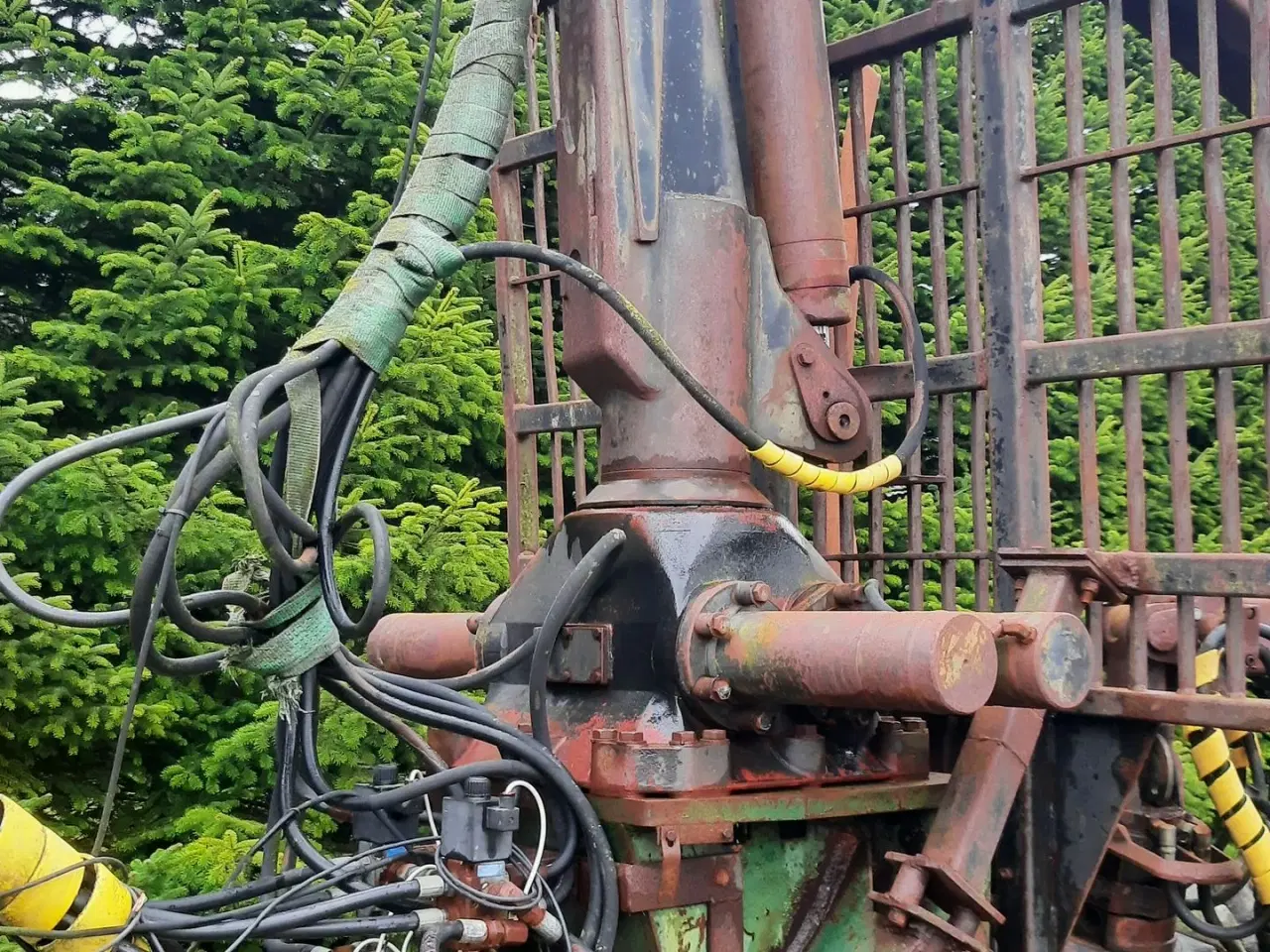 Billede 5 - - - - Skovvogn / med kran og grab / høj kapacitet