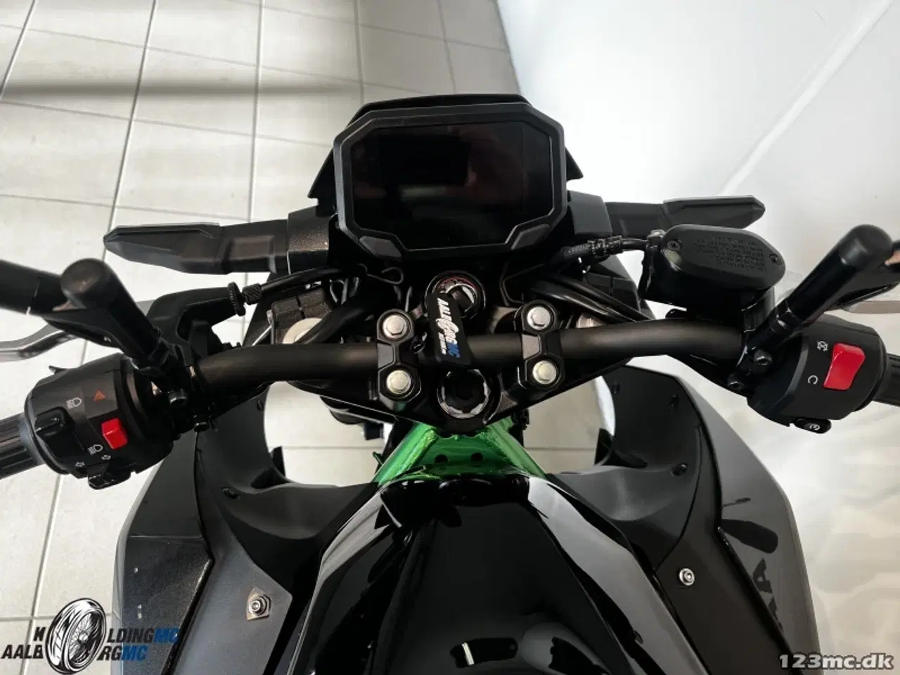 Billede 6 - Kawasaki Z 500 SE AALBORG MC