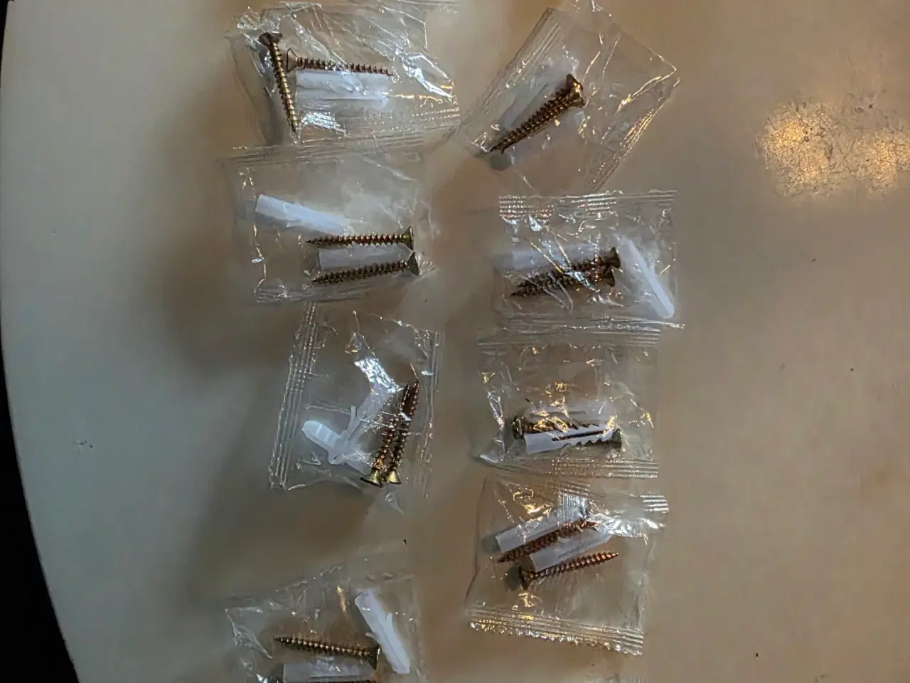 Billede 6 - Universel vægbeslag Guitar og Bas, 12 stk. haves i