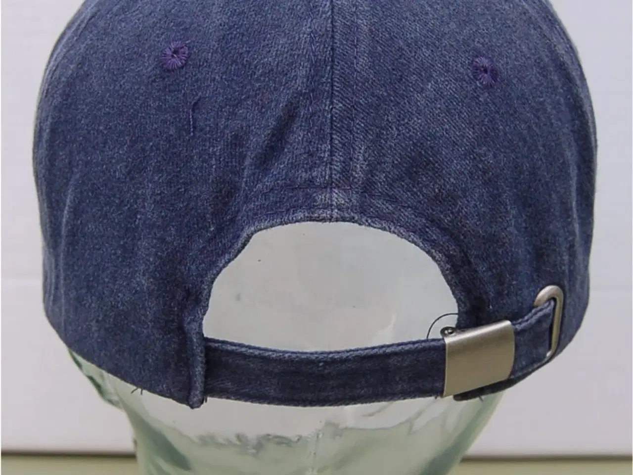 Billede 3 - CAP med broderet Anker motiv
