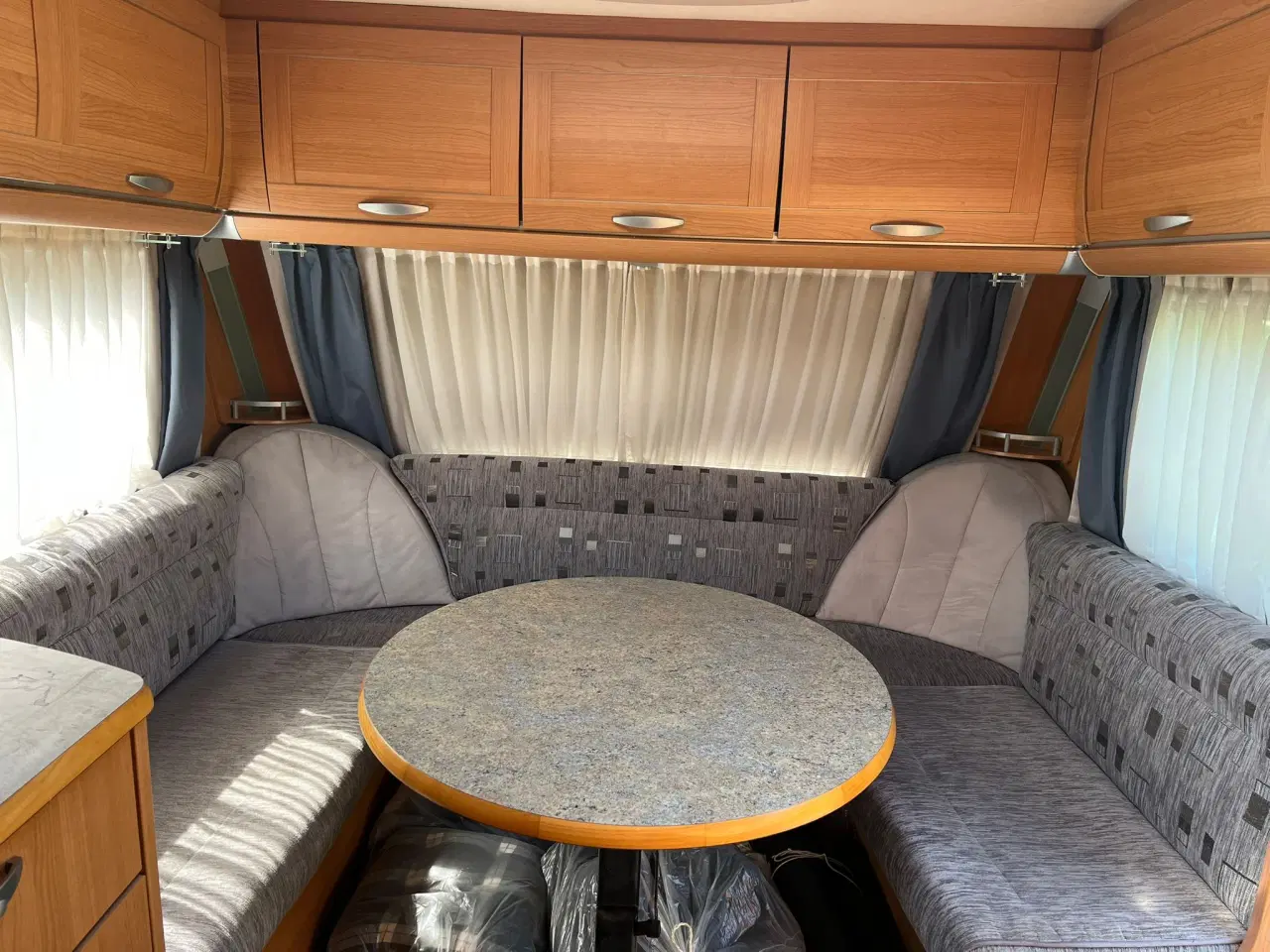 Billede 7 - Campingvogn Knaus Royale