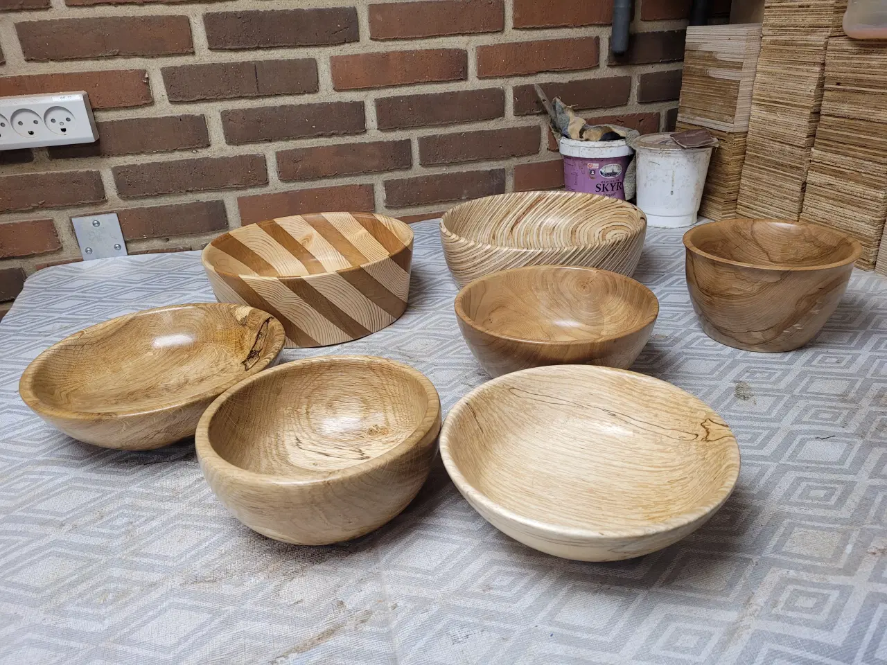 Billede 1 - Div. træskåle/fade 13 cm til 26 cm i diameter