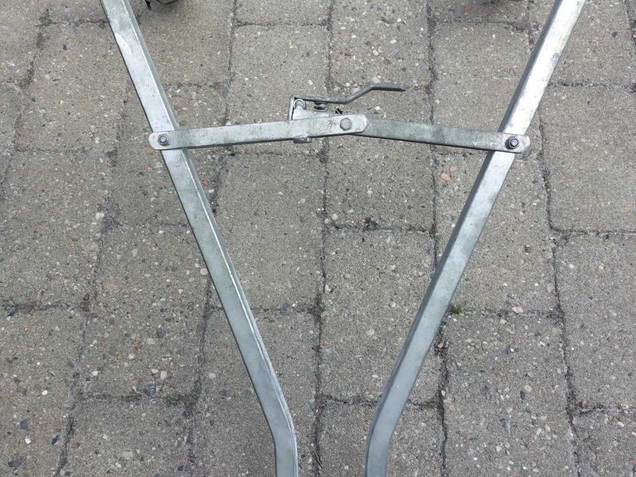 Billede 1 - Cykelstativ til klikmontering på anhængertræk.
