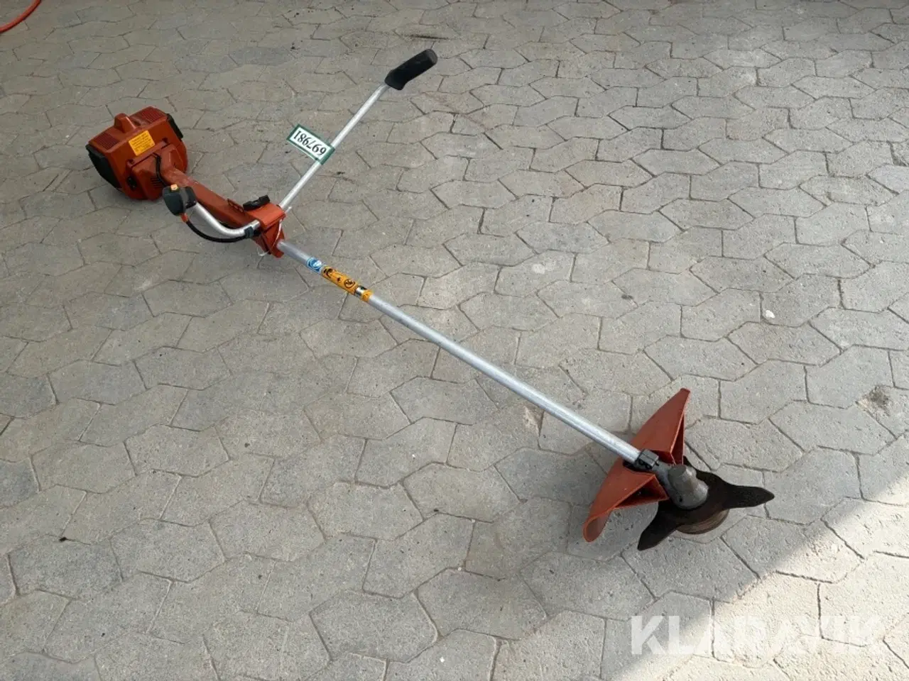 Billede 2 - Buskrydder Husqvarna 235R