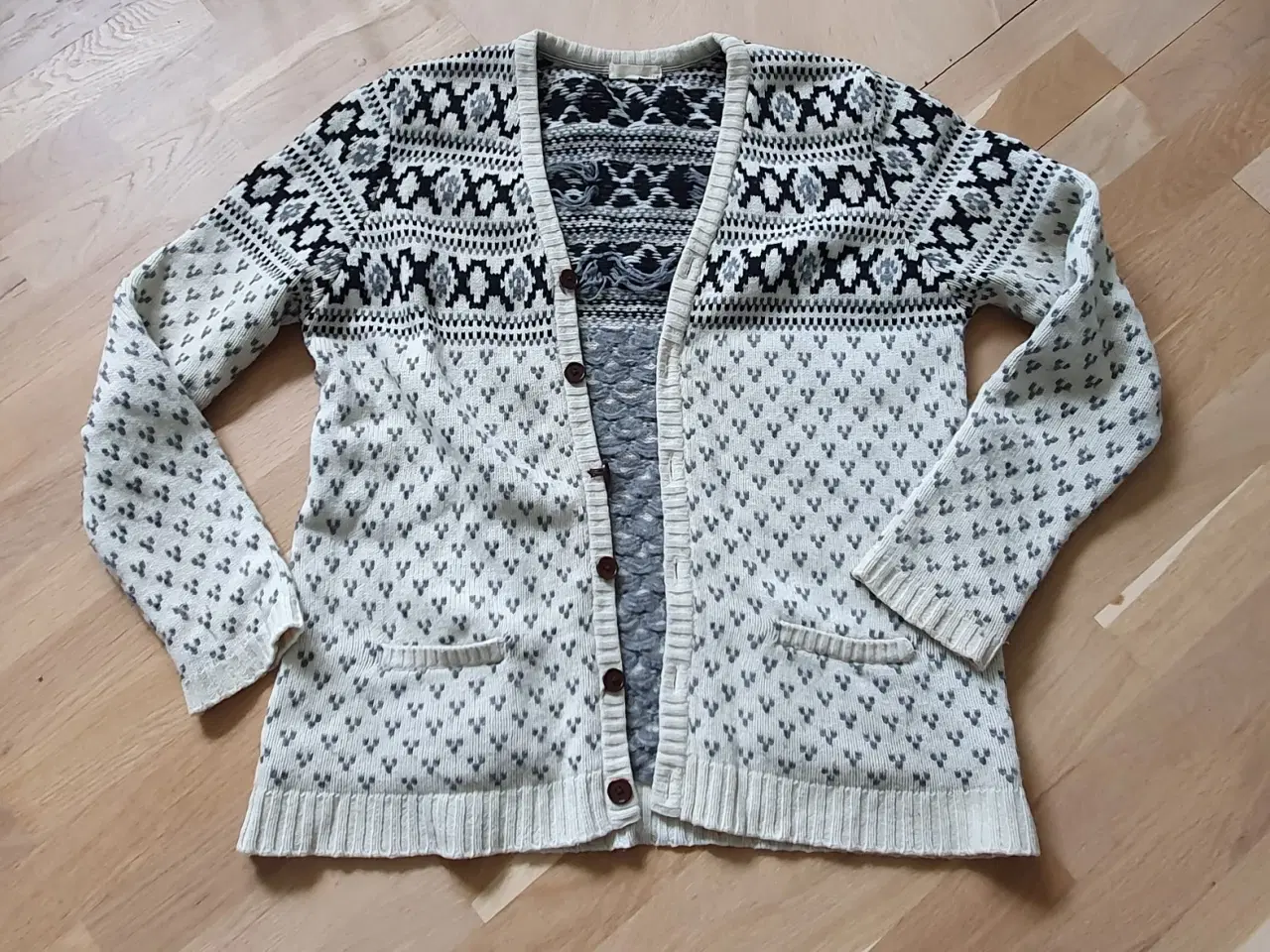 Billede 1 - Bluse/Cardigan		