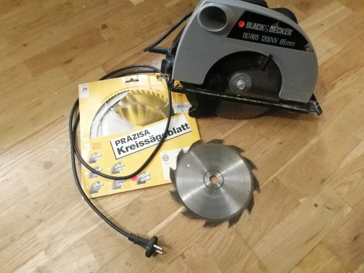 Billede 3 - Elektrisk Rundsav 220 Volt 