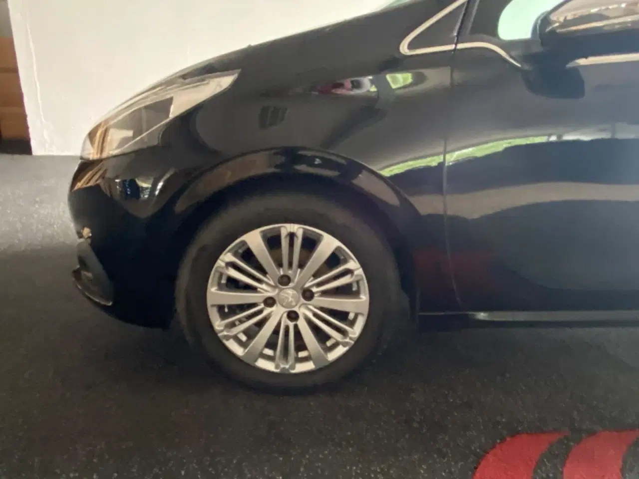 Billede 6 - Peugeot 208 1,2 e-THP 110 Allure Sky
