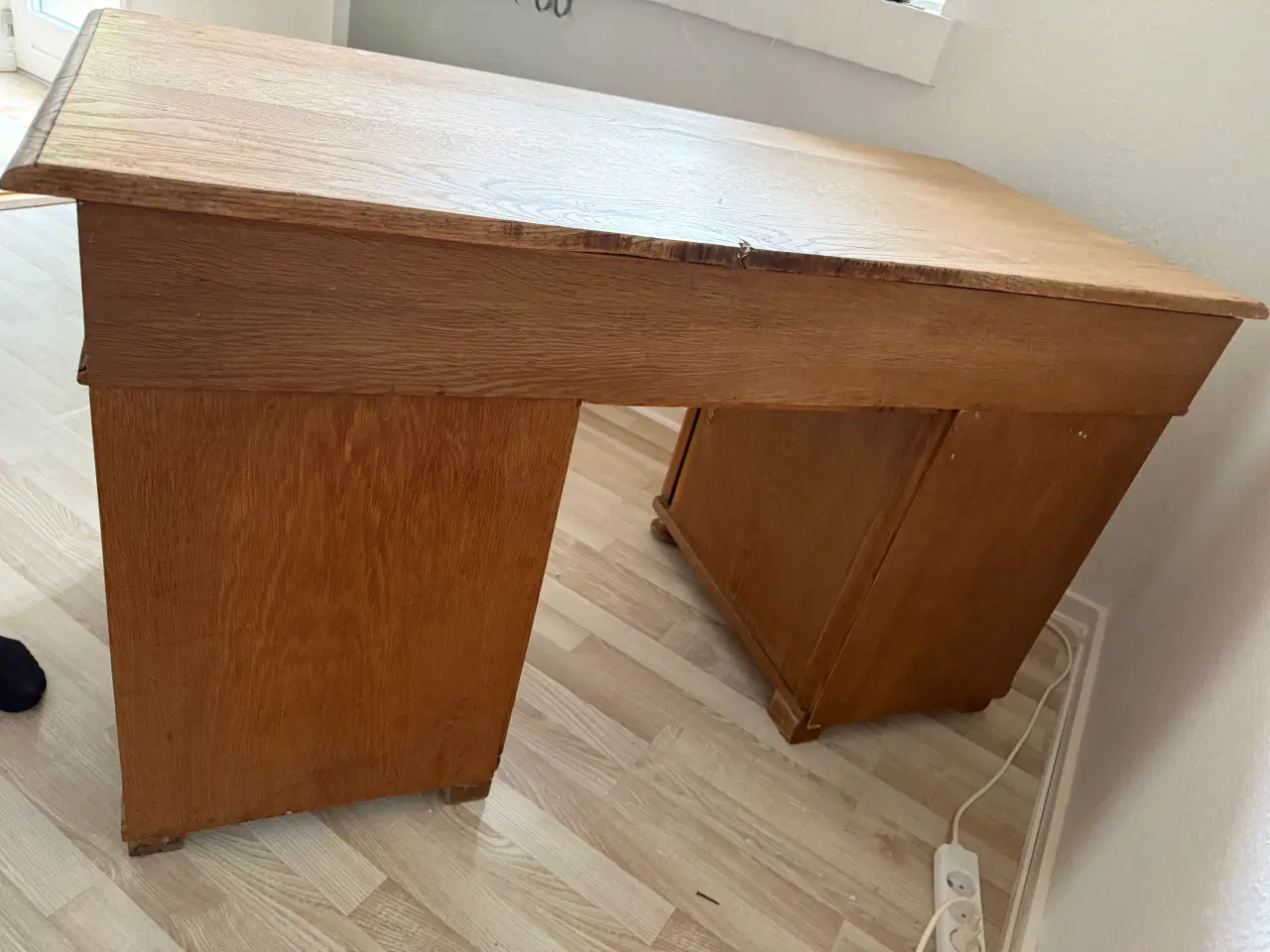 Billede 2 - Antik skrivebord i eg